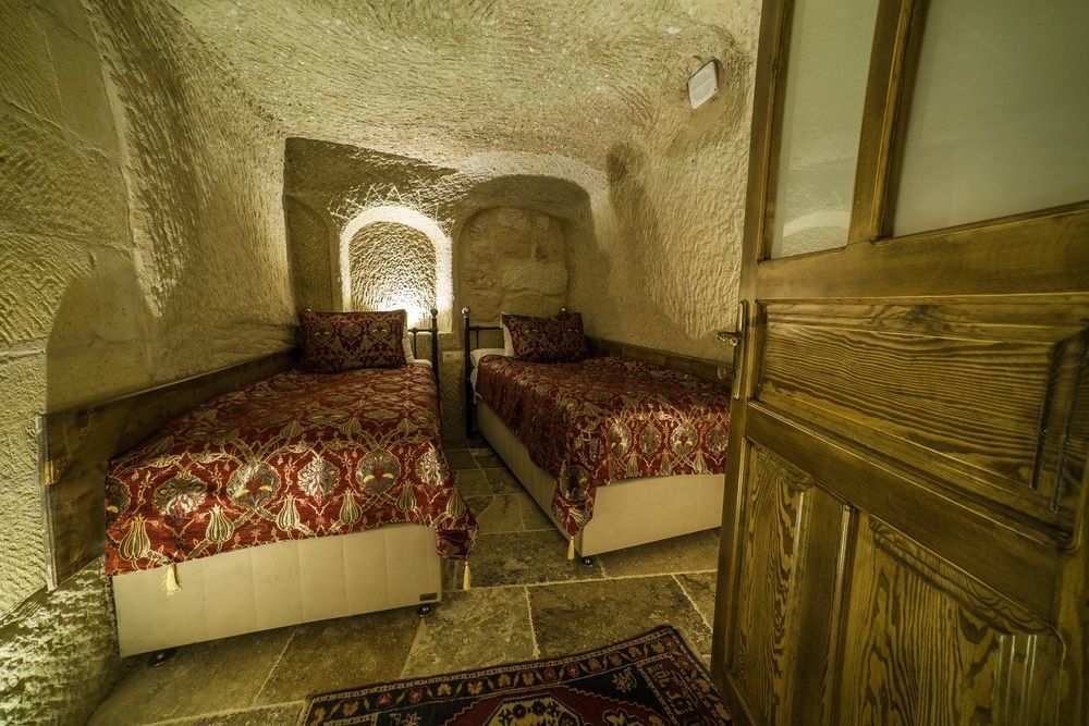 The Village Cave Hotel 괴레메 외부 사진